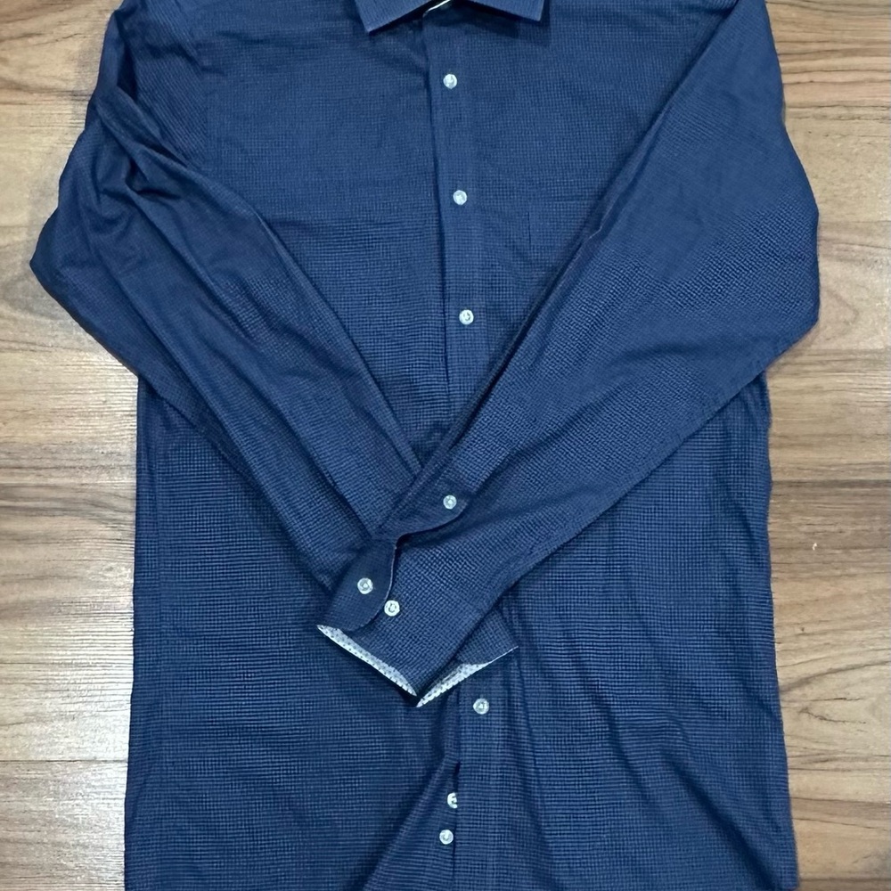 U. S. Polo ASSN Men’s Button Down Shirt Size S 14-14 1/2 Slim Fit